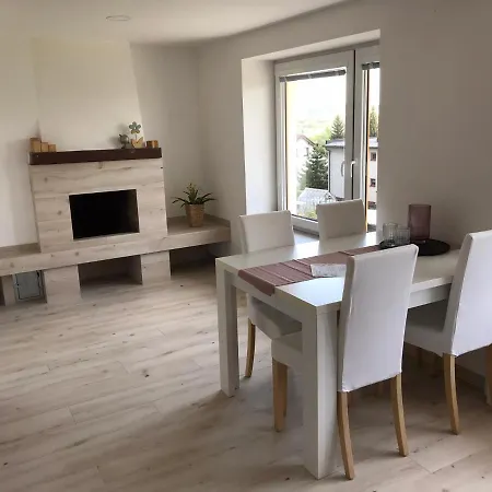 Soukromy Pokoj S Kuchyni A Koupelnou V Radovce Nove Mesto na Morave Exterior photo