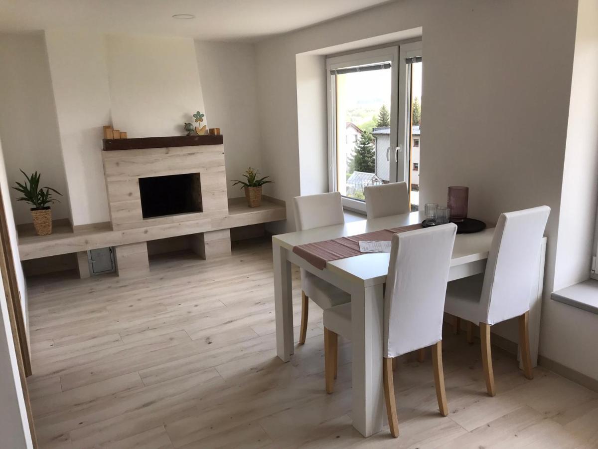 Homestay Soukromy S Kuchyni A Koupelnou V Radovce *